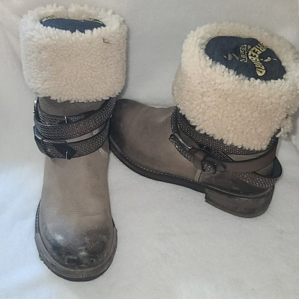 Freebird by Steve Madden Boots